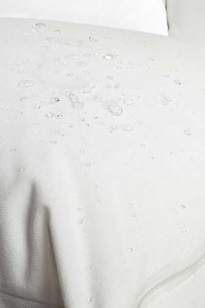 VentiSette 4 Liquid-Proof Pillow Mattresses