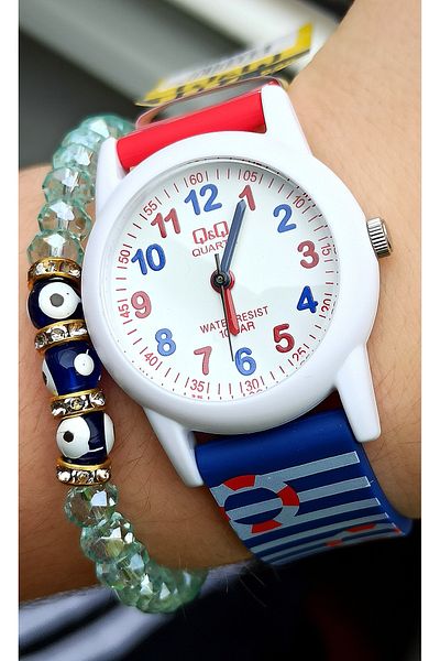 Q&Q Children's wrist watch