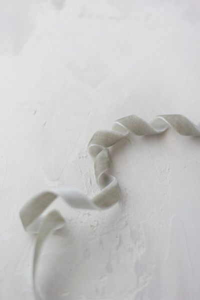 E Elmas Γκρι βελούδινη κορδέλα (1CM - 5M)