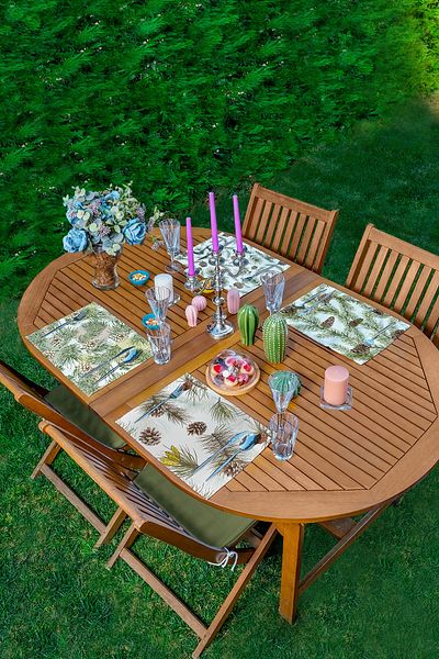 Realhomes 4-Piece Cone & Leaf Designed Placemat Set