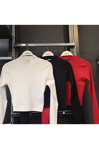 By Gecce Gecce Long Sleeve Red Crop