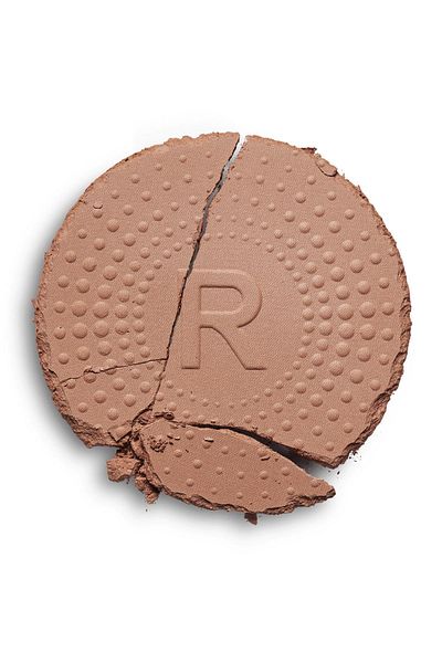 Revolution Mega Bronzer 02 Warm - Illuminating Brand Slide-on