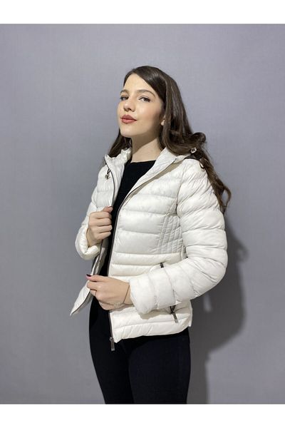 PIQUE Women's Hooded Ecru Puffer Jacket