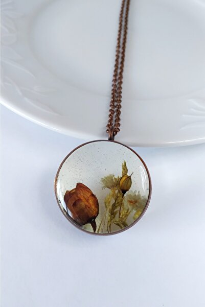 Halley Concept قلادة تراريوم إيبوكسي مصنوعة يدويًا بتصميم مخصص