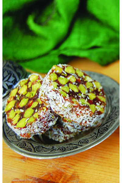 Necim Öksüz Lokum- Cezerye Antep Fıstıklı Rulo Cezerye 500 gr