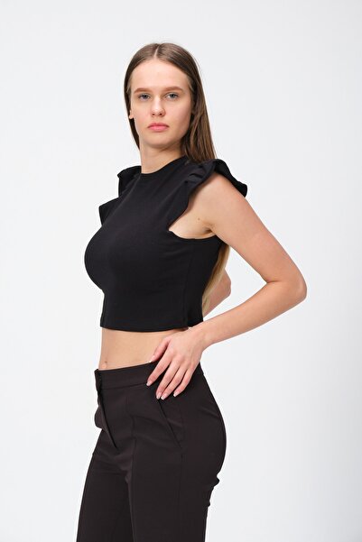 PUNKY CAT Women's Black Sleeve Ruffle Knitted Blouse