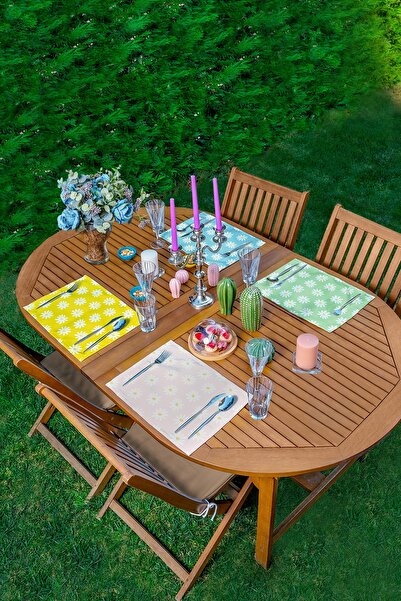 Realhomes طقم تقديم أمريكي بتصميم ديزي ملون مكون من 4 قطع