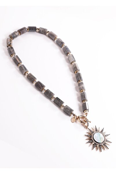 Fatma yaşar Güneş Uçlu Labradorit Taşı Kolye