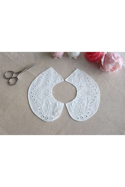 SHERLOCK HOME Vintage Baby Collar White Small (2 SEPARATE PIECES)