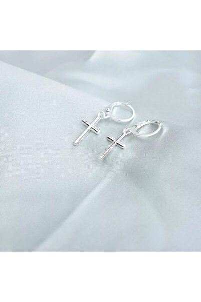 TakıConcept 2 Adet Gümüş Renk Haç Sallantılı Halka Küpe
