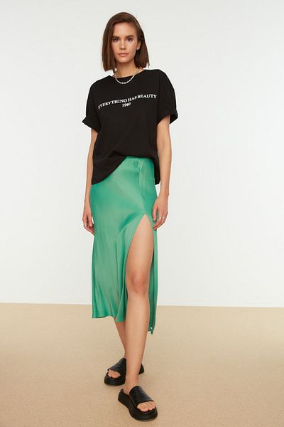 Trendyol Collection Tricou tricotat negru, 100% bumbac, cu slogan imprimat, cu croiala relaxată/largă, cu decolteu rotund TWOSS19GH0034