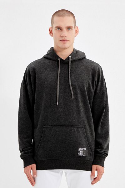 Trendyol Collection Καπνιστή κουκούλα φλις φούτερ - Oversize Cut, με ετικέτα TMNAW21SW2005