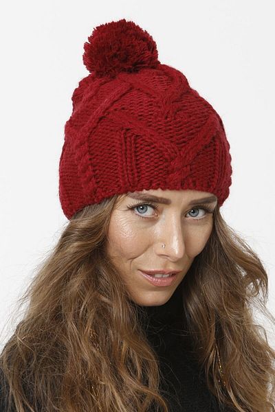 Vemod 51 Pompom Knitwear Knitted Beanie - Claret Red