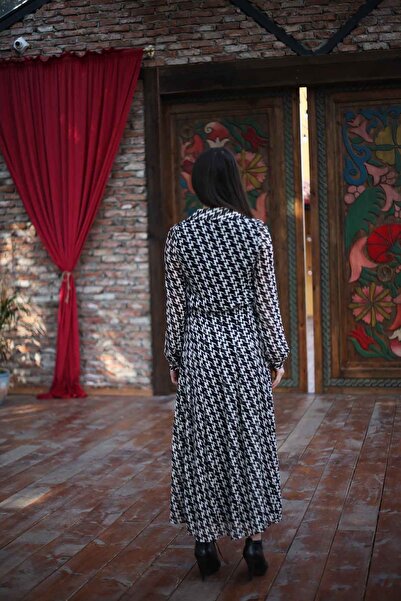 Blues Outlet Kadın Kolları Şifon Yakalı Elbise-siyah