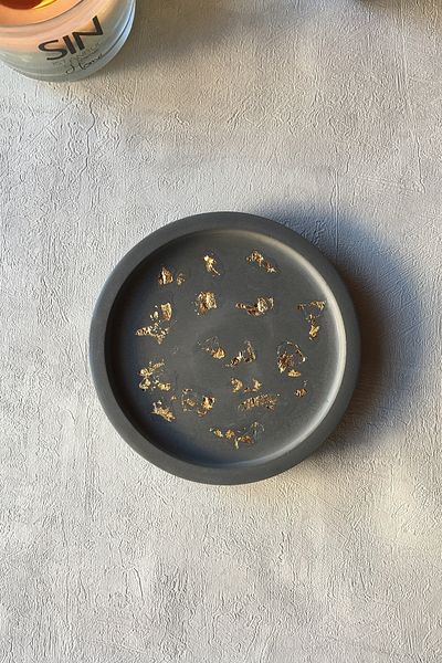 sin istanbul Gold Detail Round Concrete Plate Anthracite Gray 12 Cm