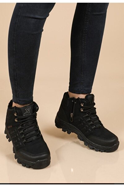 XStep Αθλητικές μπότες μας με γούνα μέσα από τον παπούτσια του Τούγκφε