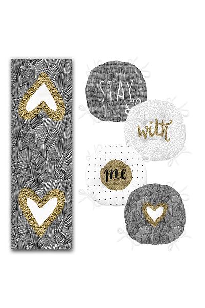 Realhomes Black and White Stay with Me Themed Set of 4 Round Pouf Chair Cushions and 1 Runner