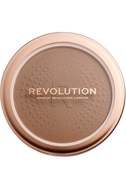 Revolution Mega Bronzer No: 01 Cool