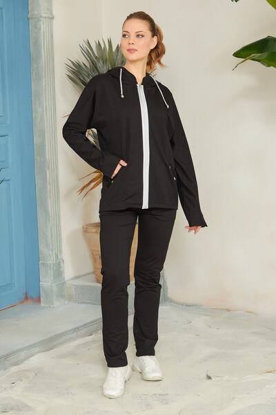 Genel Markalar Sırt Kanat Figürlü Pul Payet Işlemeli Siyah Eşofman Takımı