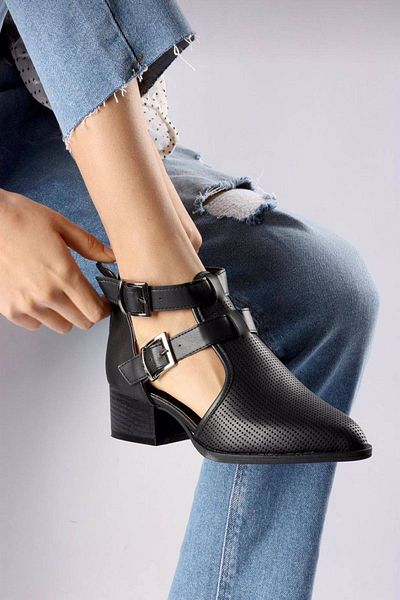 Bej Ayakkabı Moli Women's Laser Cut Double Buckle Black Shoes with Back Zipper