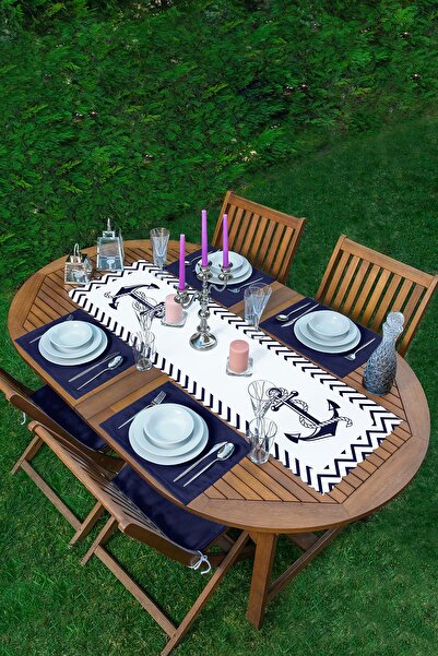 Realhomes 1 عداء و4 خدمة أمريكية باللون الأزرق الداكن على أرضية منقوشة بنمط م...