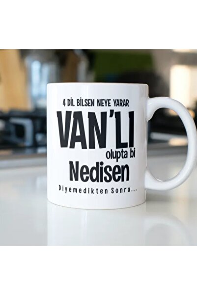 IŞILAY REKLAM كوب بعد أن نسمي أربعة لغات، ماذا يفيد أن نكون مبطنة ووصيفات العروس