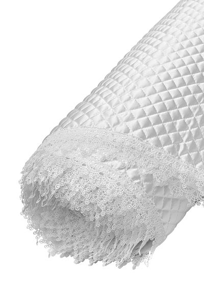 Kaizen Carpet White 30 Cmx10 Mt Leather Satin Luxury Quilted French Guipure Detailed Shelf Drawer Cover Free Overlock