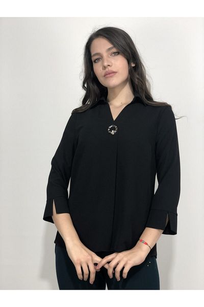 AYHAN Γυναικεία κρεπ μπλούζα με μαύρη πόρπη