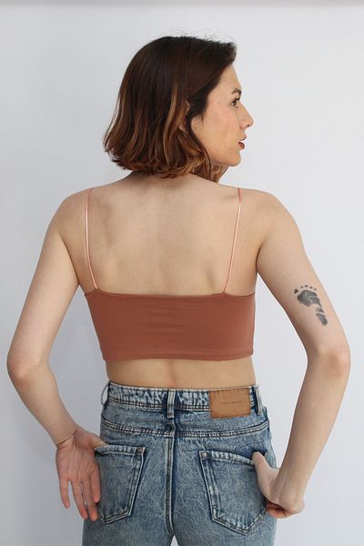 Rosse Butik Дамски къс топ с презрамки и люспи от лук