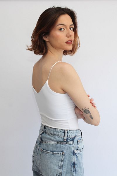Rosse Butik Women's White Rope Strap V-Neck Undershirt