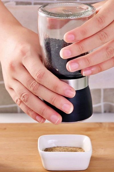 Tilbe Home 2 Pieces Ceramic Spice Blade Grinder Salt Pepper Mill