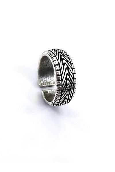 The Collection Wheel Tire Shaped Adjustable Silver Ring Cube Bracelet And Necklace Set