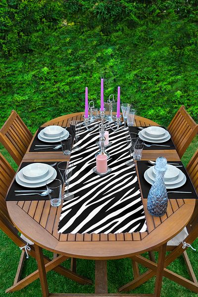 Realhomes Zebra Skin Patterned Digital Printed Modern 1 Runner & 4 Black Colored American Service