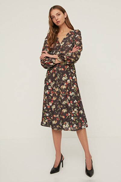 Trendyol Collection Πολύχρωμο φόρεμα με κουμπιά TWOAW22EL1175