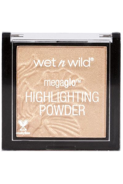 WET N WİLD Brand: Megaglo Highlighting Powder Illuminating Powder Precious Petals E321b Category: Powder
