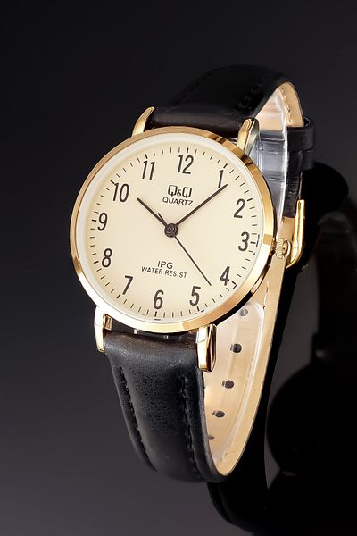 Reloj qq quartz water resist precio outlet