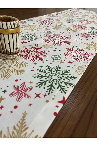 Zeren Home Πρωτοχρονιάτικο Star Detailed Triangle Runner 50 X 180