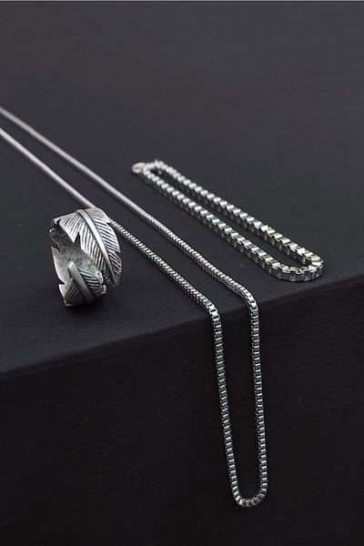 The Collection Leaf Feather Shaped Adjustable Silver Ring Cube Bracelet And Necklace Set