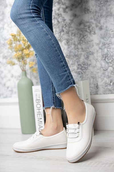 AYAKKABI BÜYÜSÜ Soft Orthopedic White Skin Casual Women's Shoes