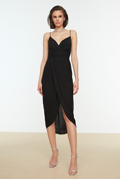 Trendyol Collection Černé žebrované detailní elegantní večerní šaty TPRSS19BB0420