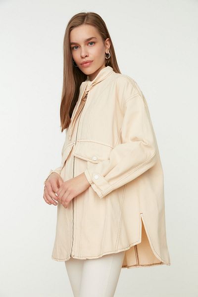 Trendyol Collection Ecru kravatový límec 100% bavlna Denim Jacket TCTSS21CE0416