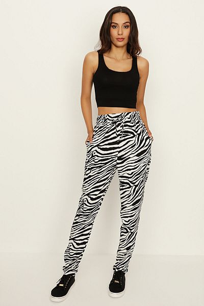 Select Moda Women's Black and White Zebra Patterned Relaxed Cut Pants