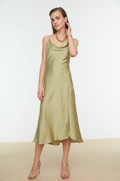 Trendyol Collection Zöld bélésű szőtt szatén estélyi ruha éjszakai ballagási ruha TPRSS19BB0058