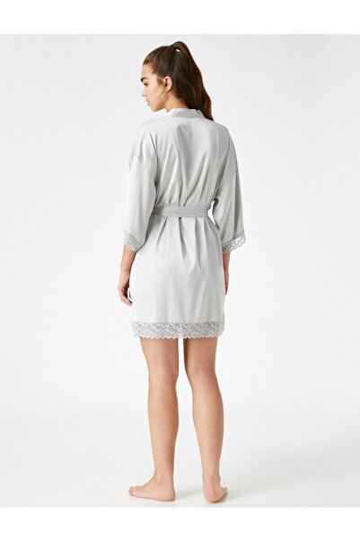 Koton Δαντελένιο σατέν φόρεμα με μισό μανίκι