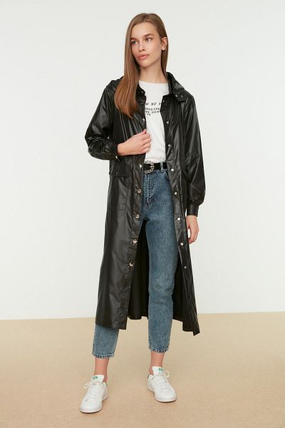 Trendyol Modest Regenmantel - Schwarz - Puffer