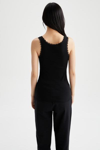 DeFacto Fall In Love Regular Fit Dantelli Askılı Atlet