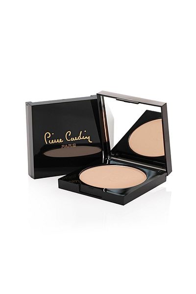 Pierre Cardin Porcelain Edition Compact Powder Powder Neutral Honey