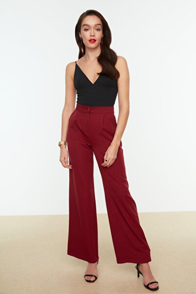 Trendyol Collection Czarne body z dekoltem w serek TPRAW22BD0083