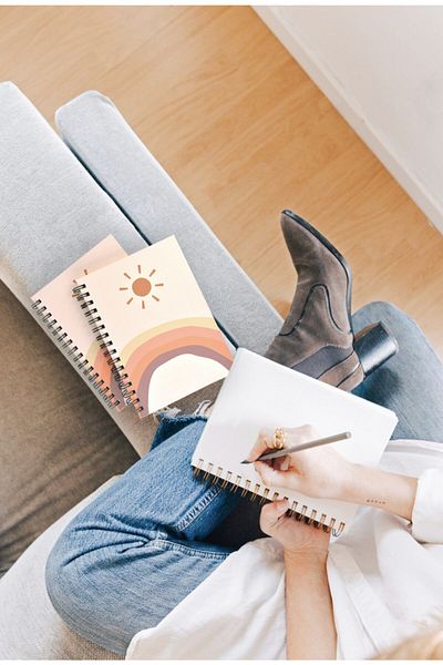 Fark Tanıtım Sun Patterned Unlined Spiral Notebook