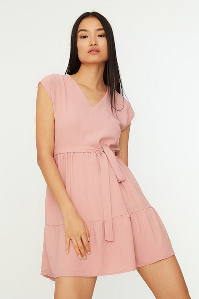 Trendyol Collection Μίνι υφαντό φόρεμα με ζώνη αποξηραμένο τριαντάφυλλο TWOSS20EL0628